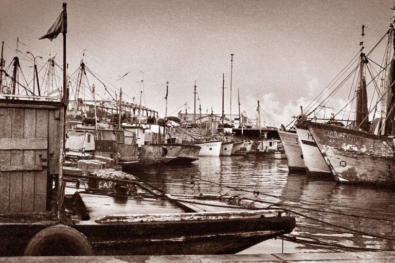 PUERTO DE PESCADORES / 1 / FISHERMAN´S PORT