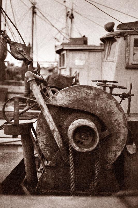 PUERTO DE PESCADORES / 4 / FISHERMAN´S PORT